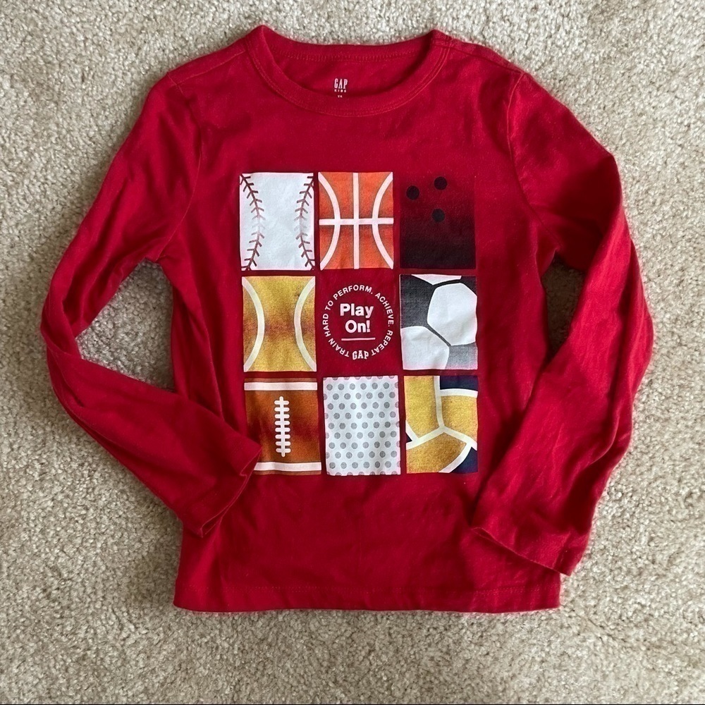 EUC GAP Little Boy’s Long Sleeve Graphic T-shirt!